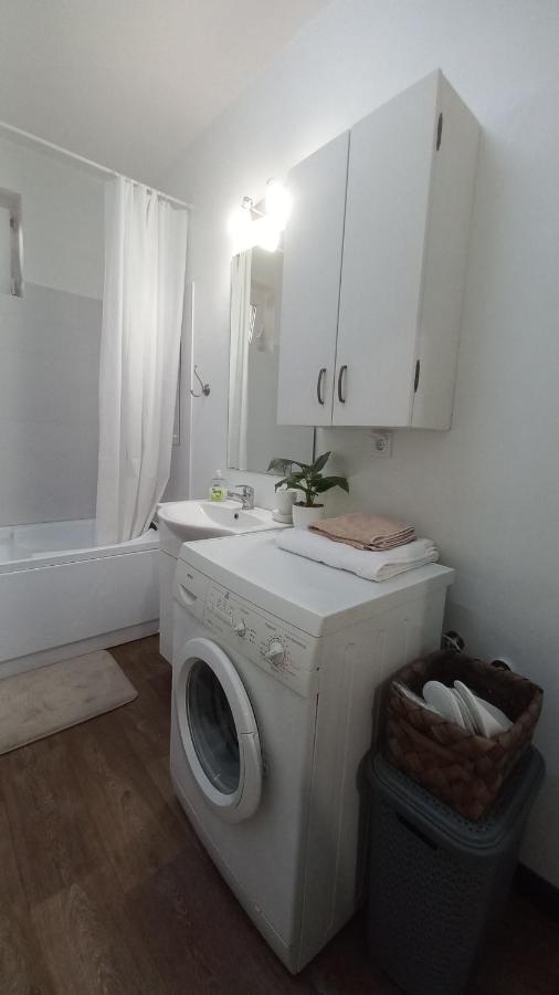 Dove Apartment Sibiu Ngoại thất bức ảnh