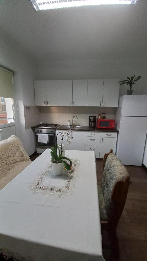 Dove Apartment Sibiu Ngoại thất bức ảnh