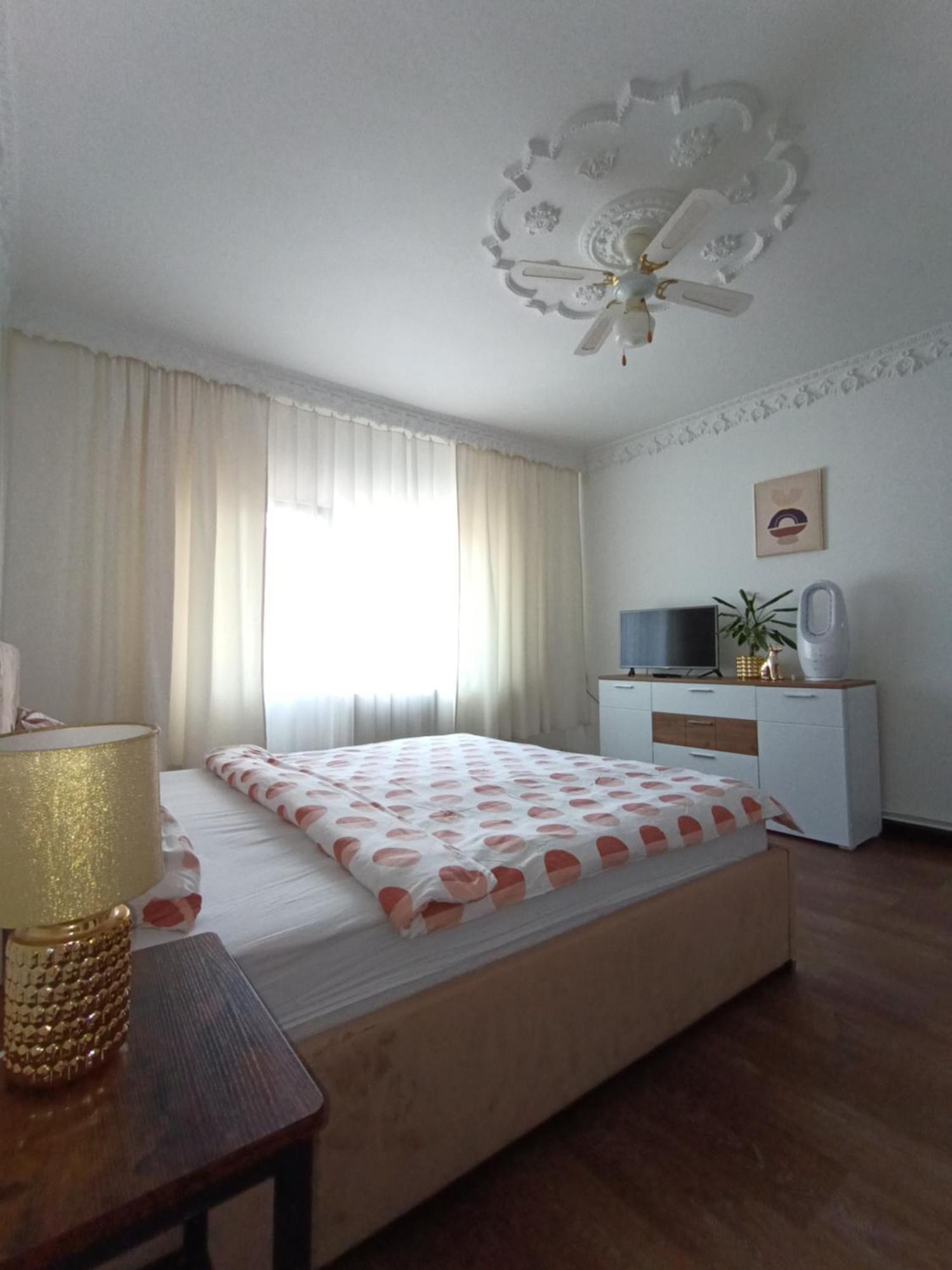 Dove Apartment Sibiu Ngoại thất bức ảnh